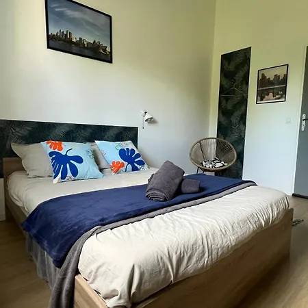 Studios Cozy Proche Gare Tgv Chatellerault Exterior photo
