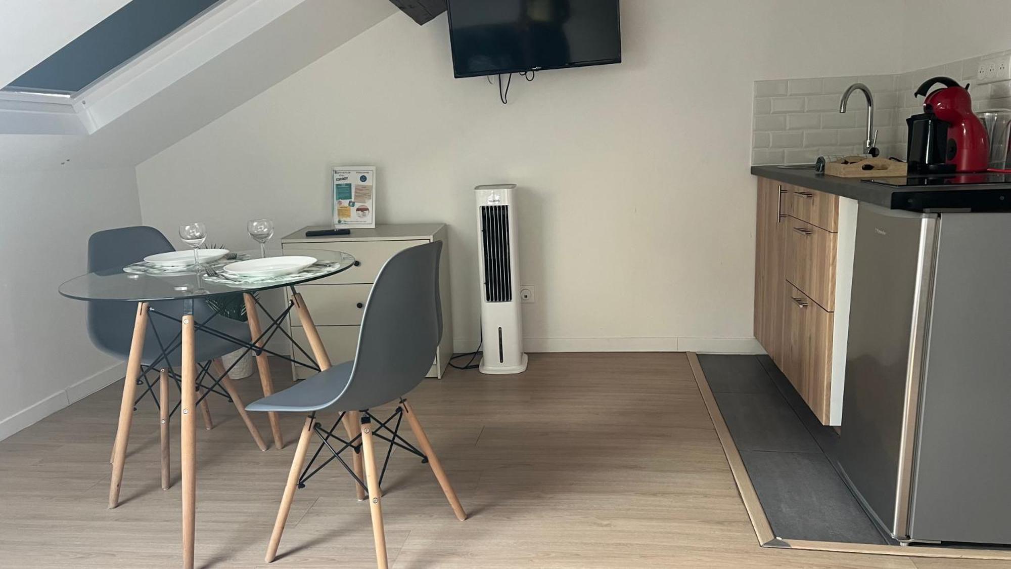 Cozy Proche Gare Tgv Apartment